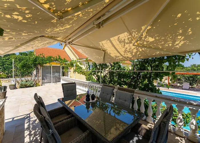 My Dalmatia - Sucic With Private Pool And Mountain View 別荘 *