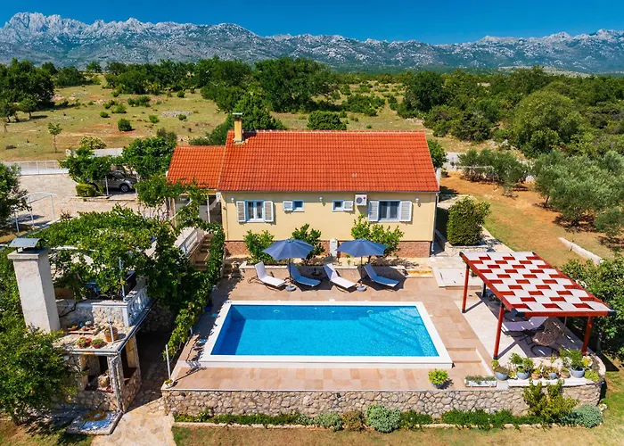 別荘 My Dalmatia - Sucic With Private Pool And Mountain View