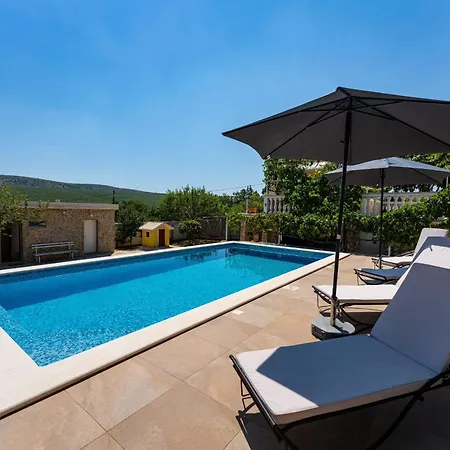 My Dalmatia - Sucic With Private Pool And Mountain View * Obrovac