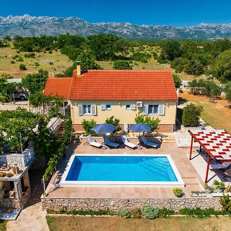 Dom wakacyjny My Dalmatia - Sucic With Private Pool And Mountain View