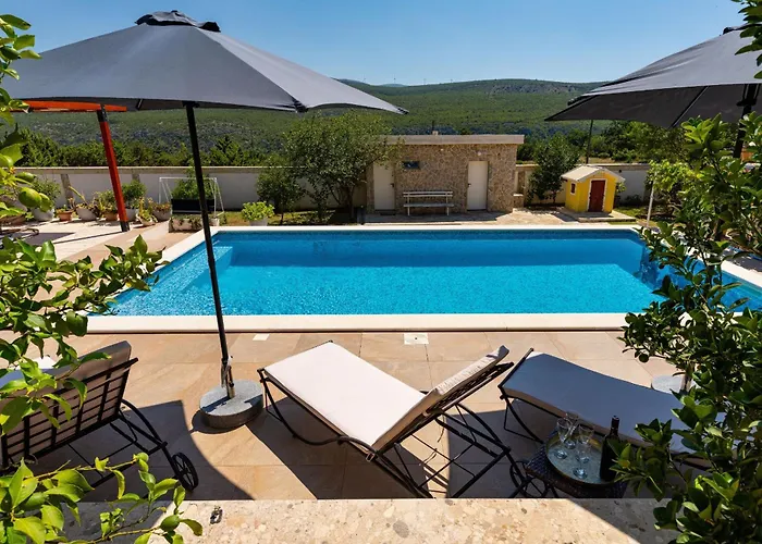 My Dalmatia - Sucic With Private Pool And Mountain View Ferienhaus *