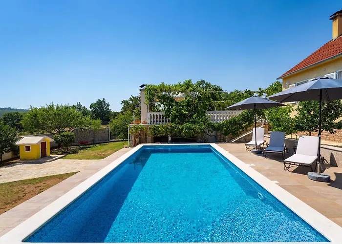 My Dalmatia - Sucic With Private Pool And Mountain View Ferienhaus Obrovac