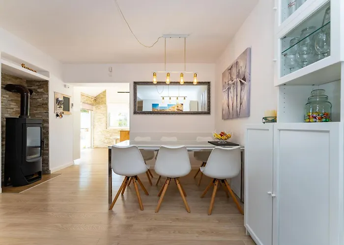 My Dalmatia - Sucic With Private Pool And Mountain View Casa de Férias