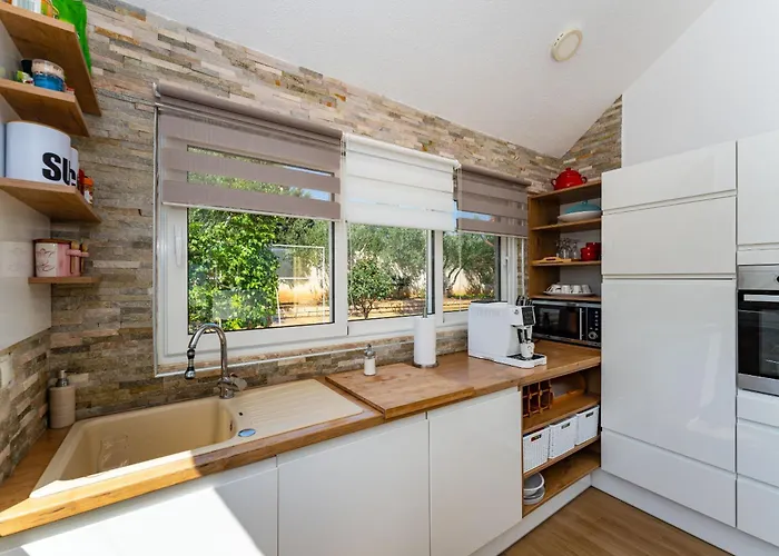 My Dalmatia - Sucic With Private Pool And Mountain View Casa de Férias Obrovac