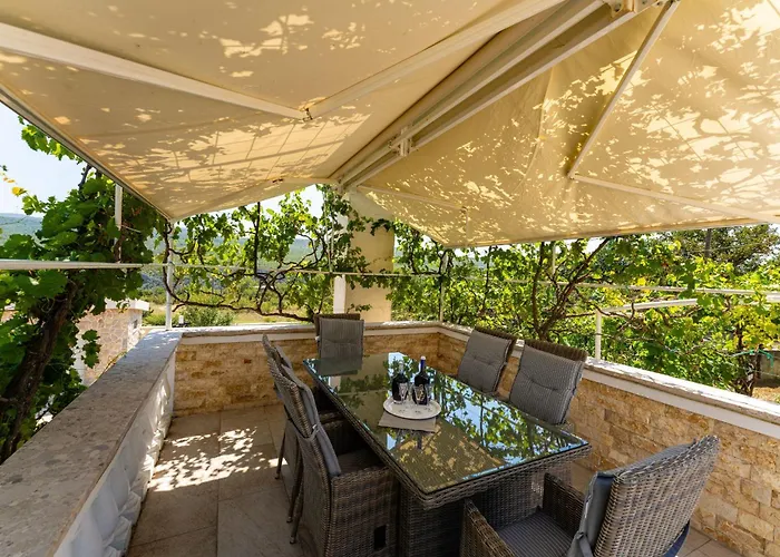 My Dalmatia - Sucic With Private Pool And Mountain View Casa de Férias *