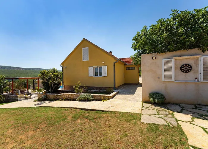 My Dalmatia - Sucic With Private Pool And Mountain View Casa de Férias *